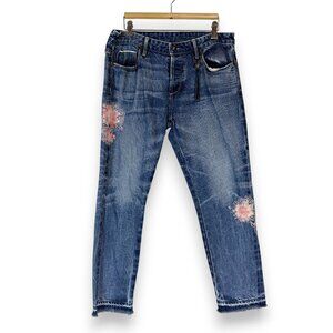 Tortoise Embroidered boyfriend Jeans Size 29
